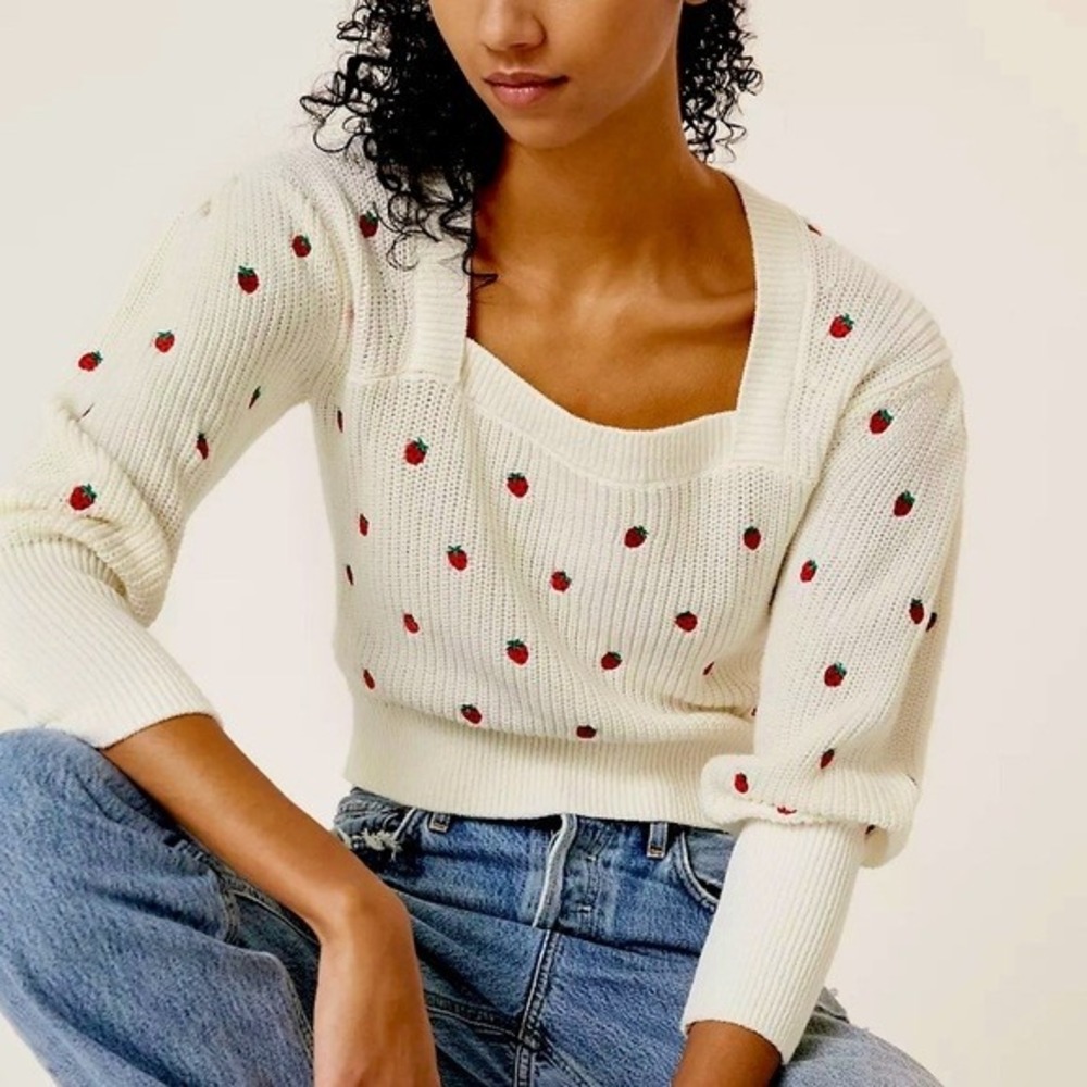 Maeve Anthropologie Strawberry Embroidered Sweater Square Neck Puff Sleeve White